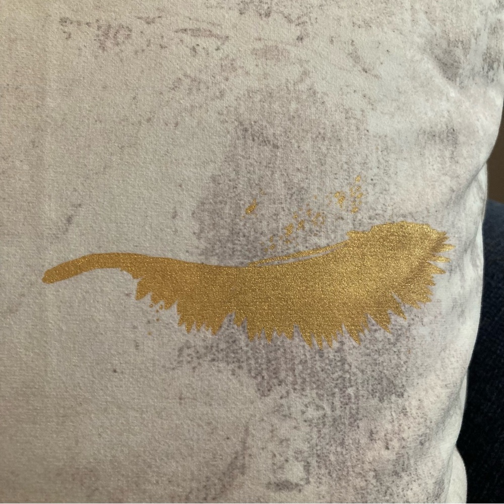 Oliver White & Gold Eyelashes Accent Throw Pillow - Picture 2 of 11